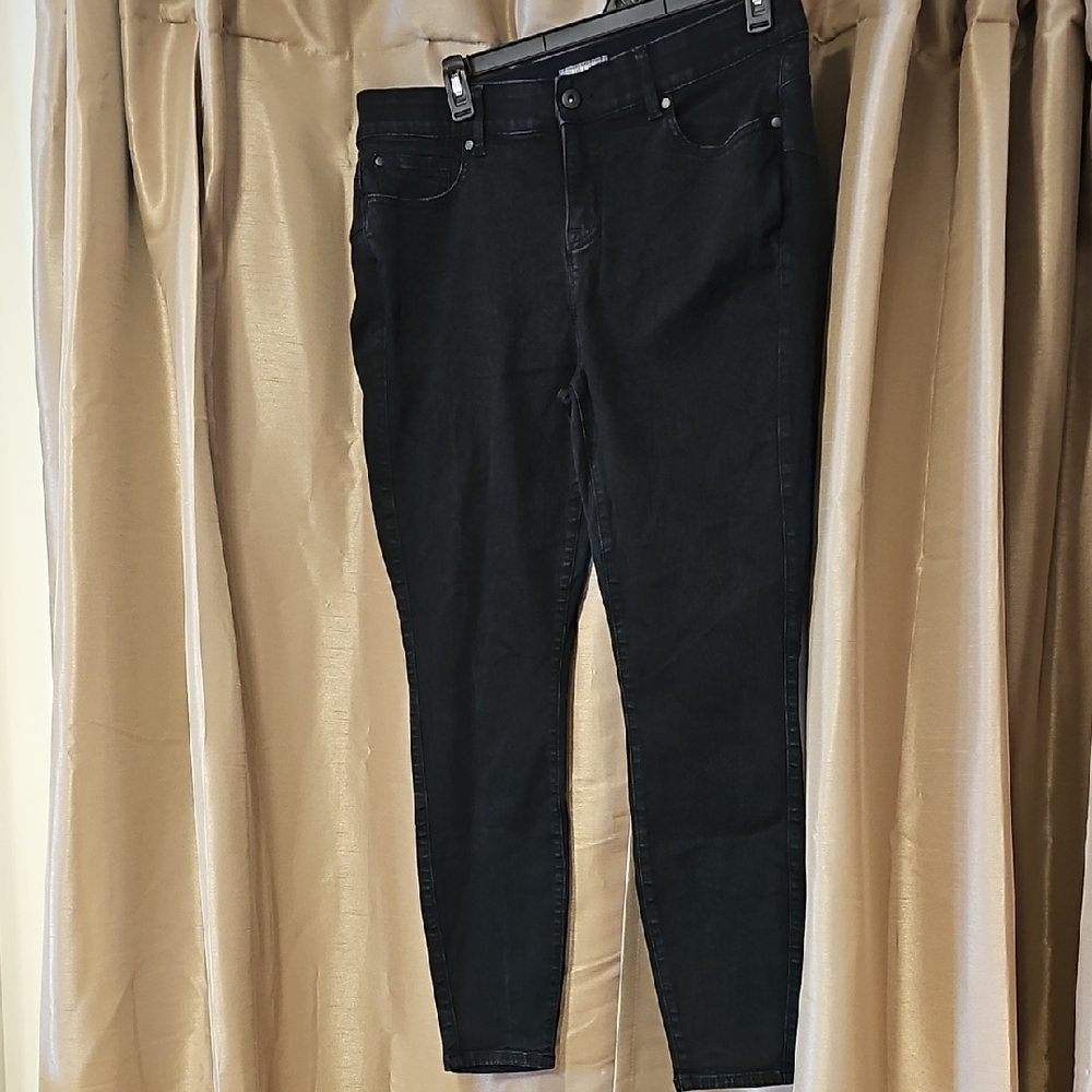 Torrid Bombshell Skinny Premium Stretch High Rise Jean